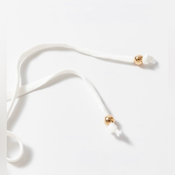 Elegant White Lace Blouse - Picture 10 of 12